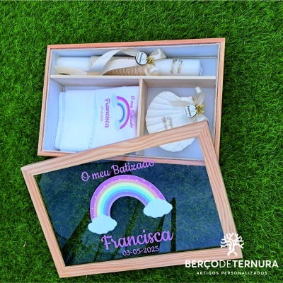 Caixa de batismo personalizada tampa de vidro - Arco Iris