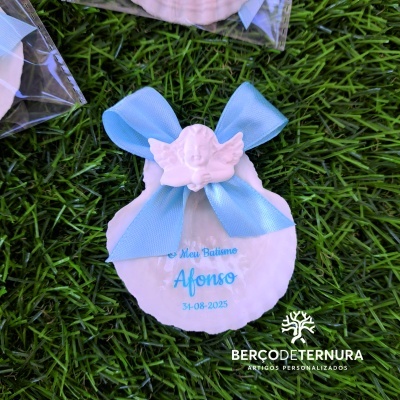 Lembrança iman - concha com anjo