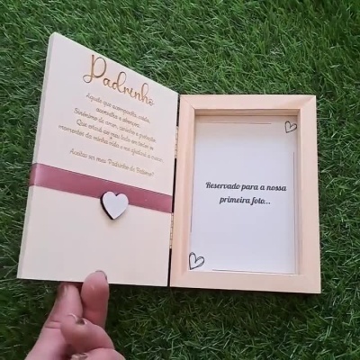 Convite moldura Padrinhos