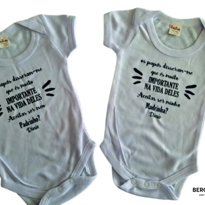 Body com convite padrinhos de batismo