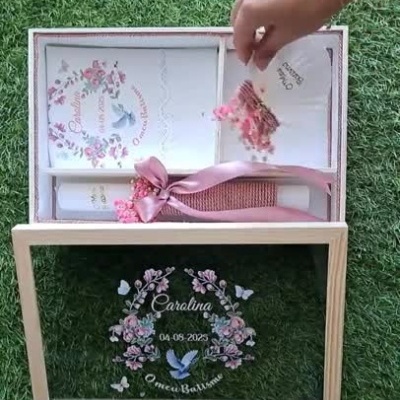 Caixa Batismo com tampa em vidro