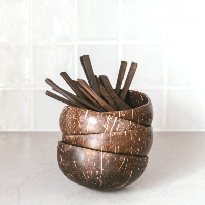 Coconut Bowl Set - 2 Coconut Bowls + 2 Colheres Buddha