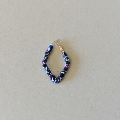 Brincos de capulana ovais