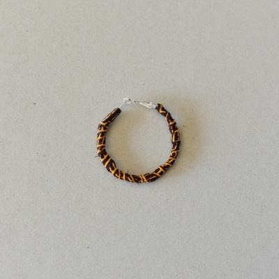 Brincos de capulana circulares