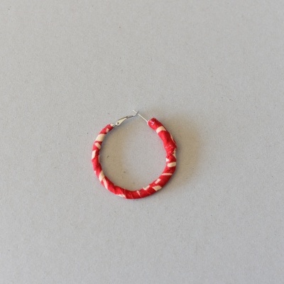 Brincos de capulana circulares