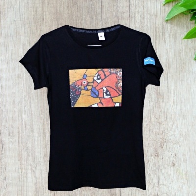 T-Shirt Batik Figura de Mulher em Laranja