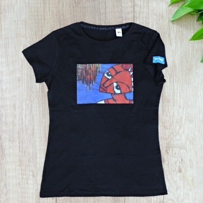 T-Shirt Batik Figura de Mulher em Azul