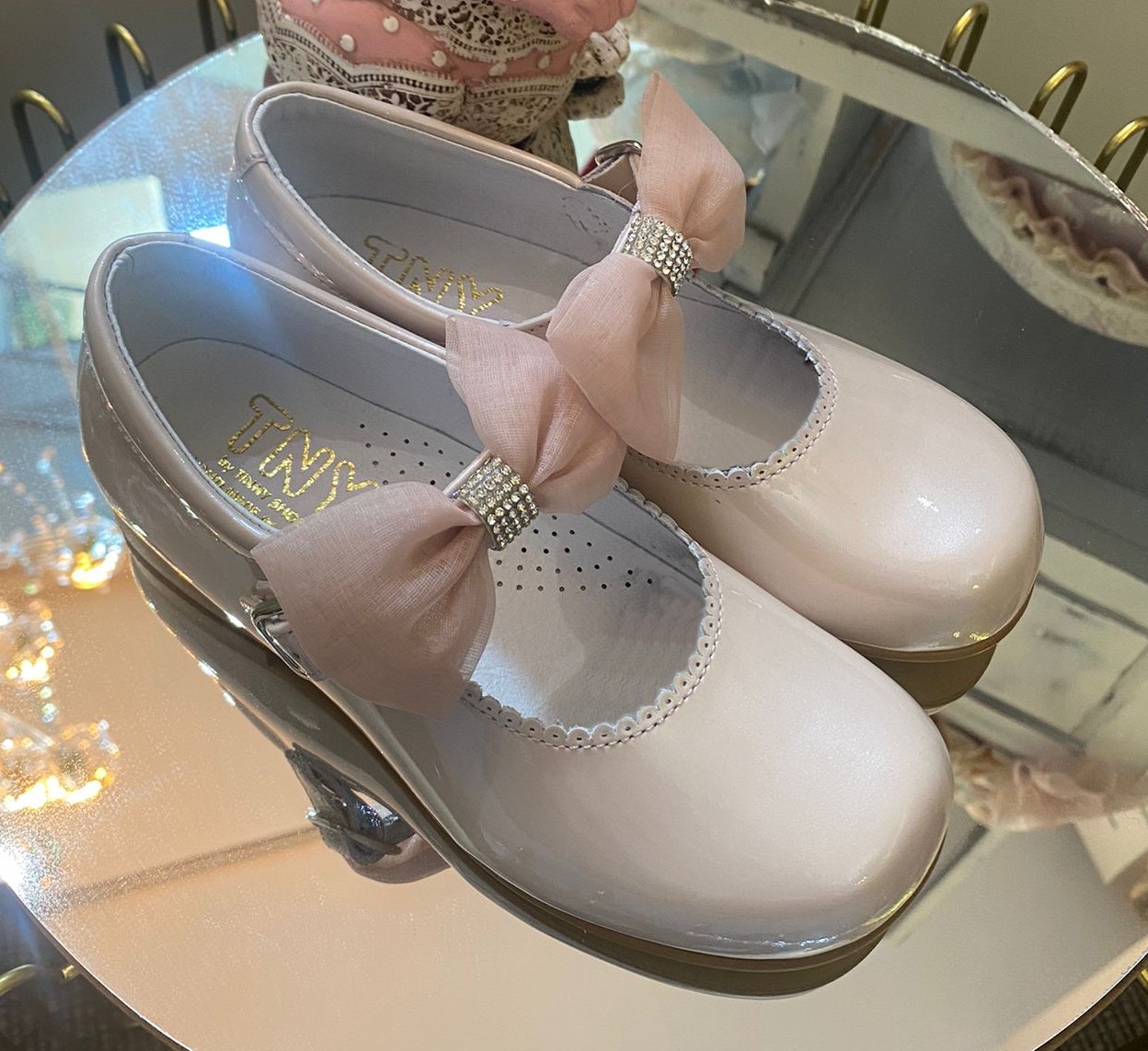 Sapato TNY com Laço