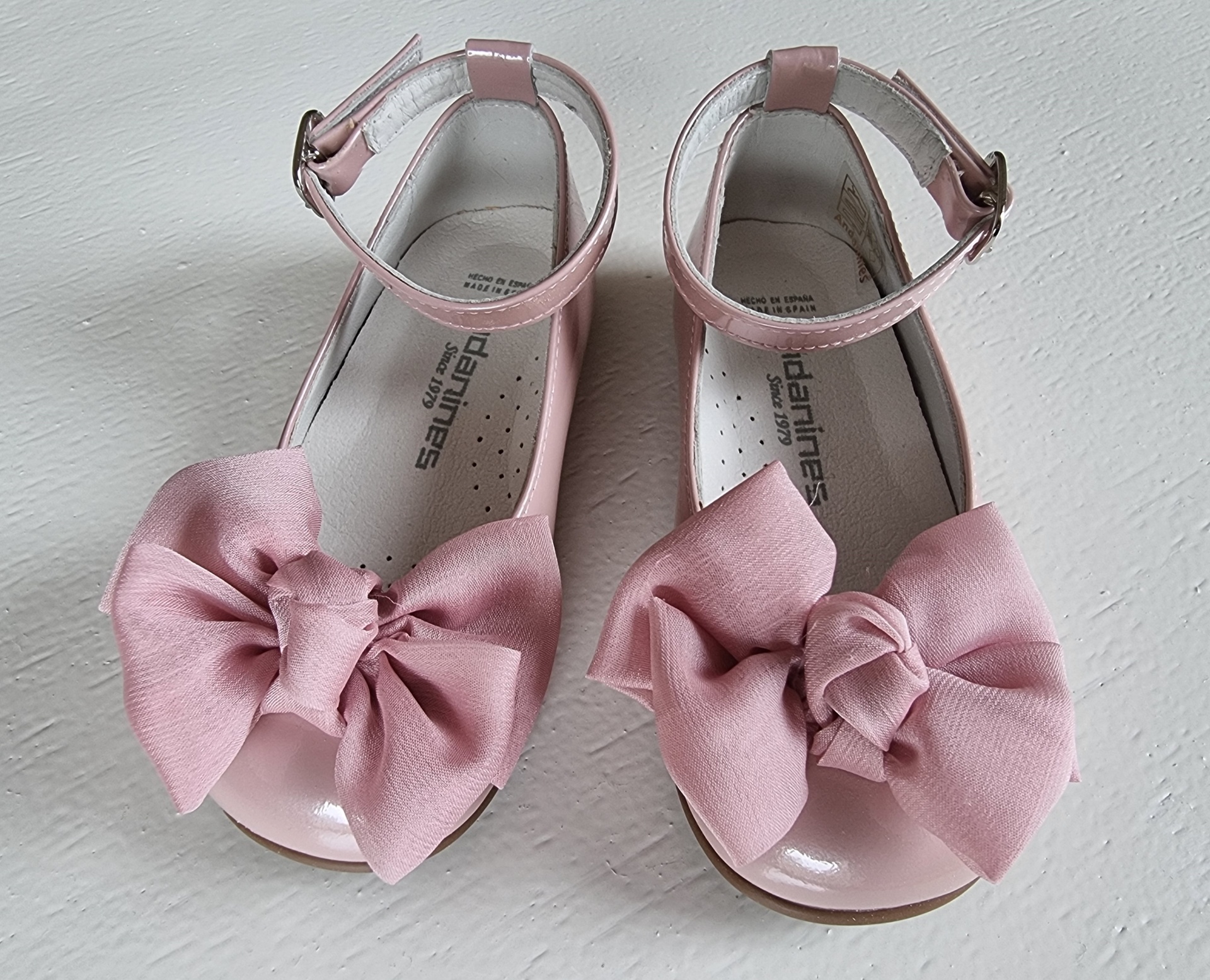 Sapato Andanines Rosa com Laço