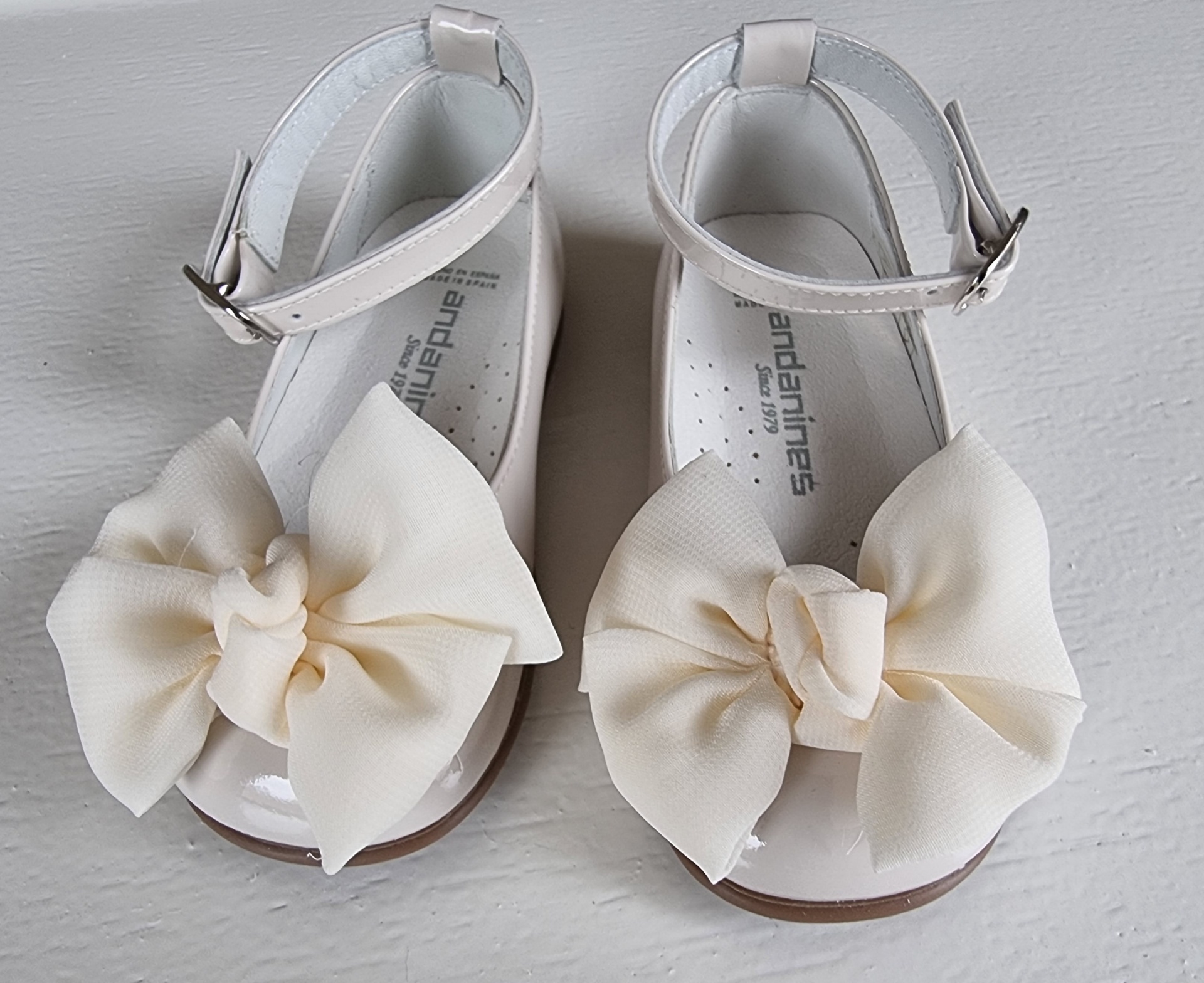 Sapato Andanines com Laço