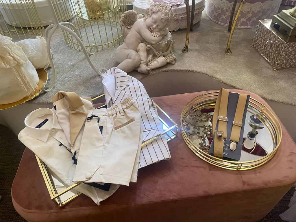 Bermuda Emanuel Pris