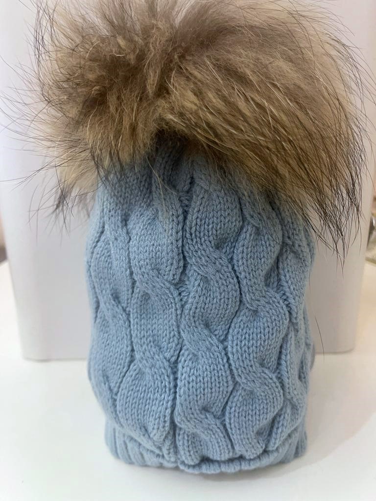 Gorro com Pompom Azul