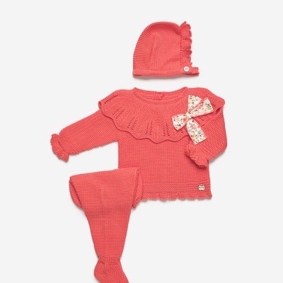 conjunto bebé coral