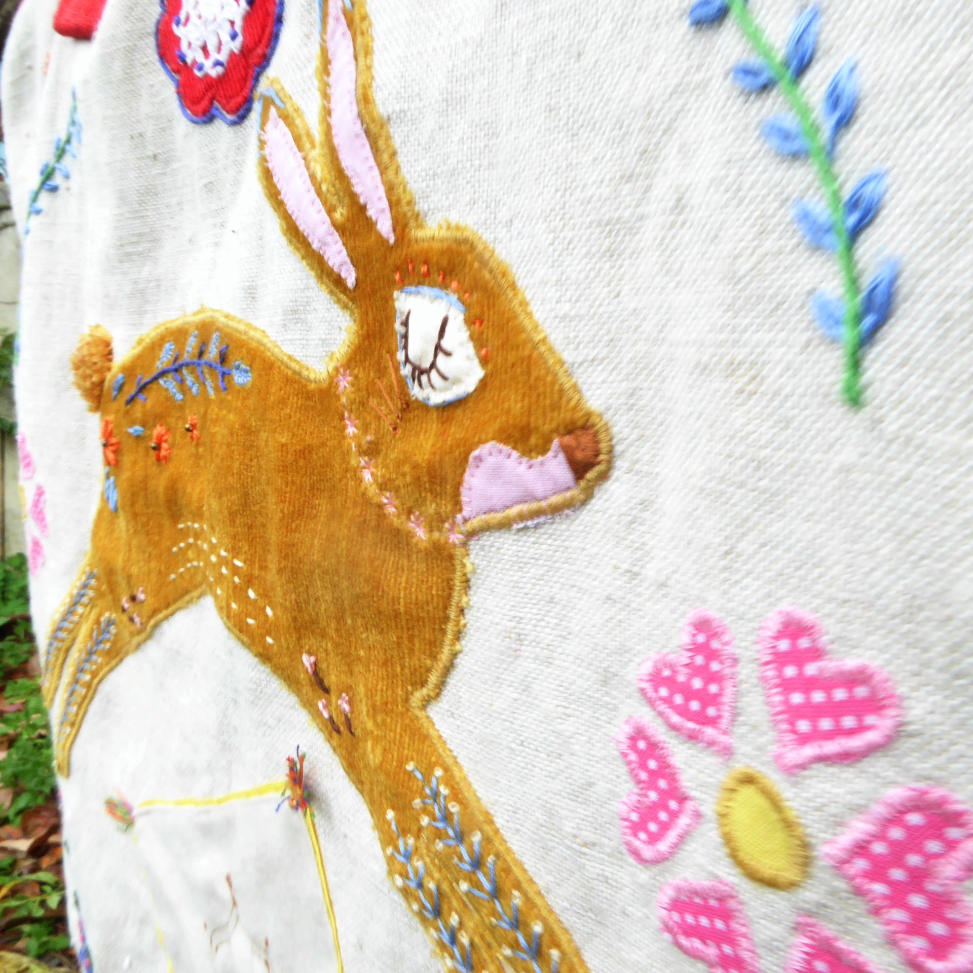 Pormenor de bolsa de adufe