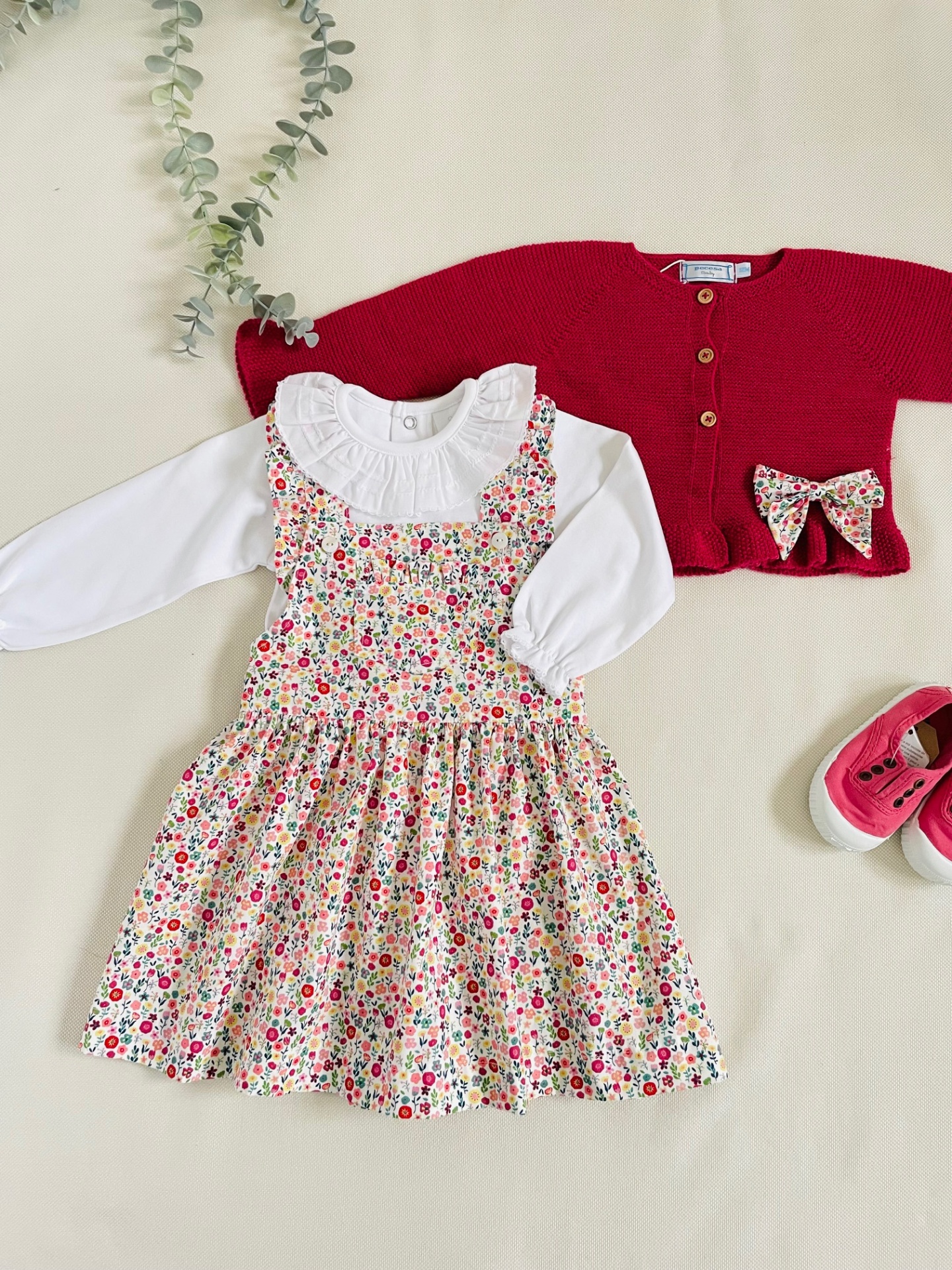 Saia com peitilho Primavera