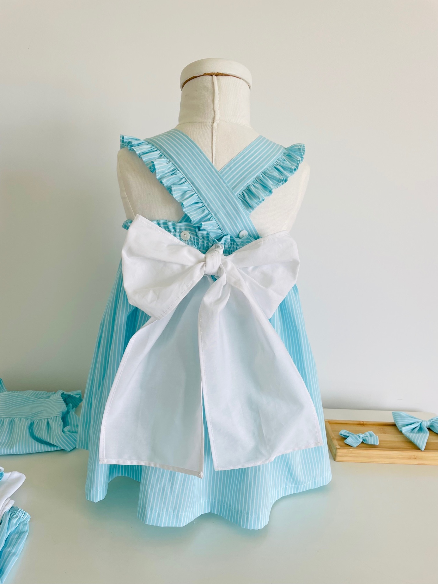 Vestido Beatriz risca azul