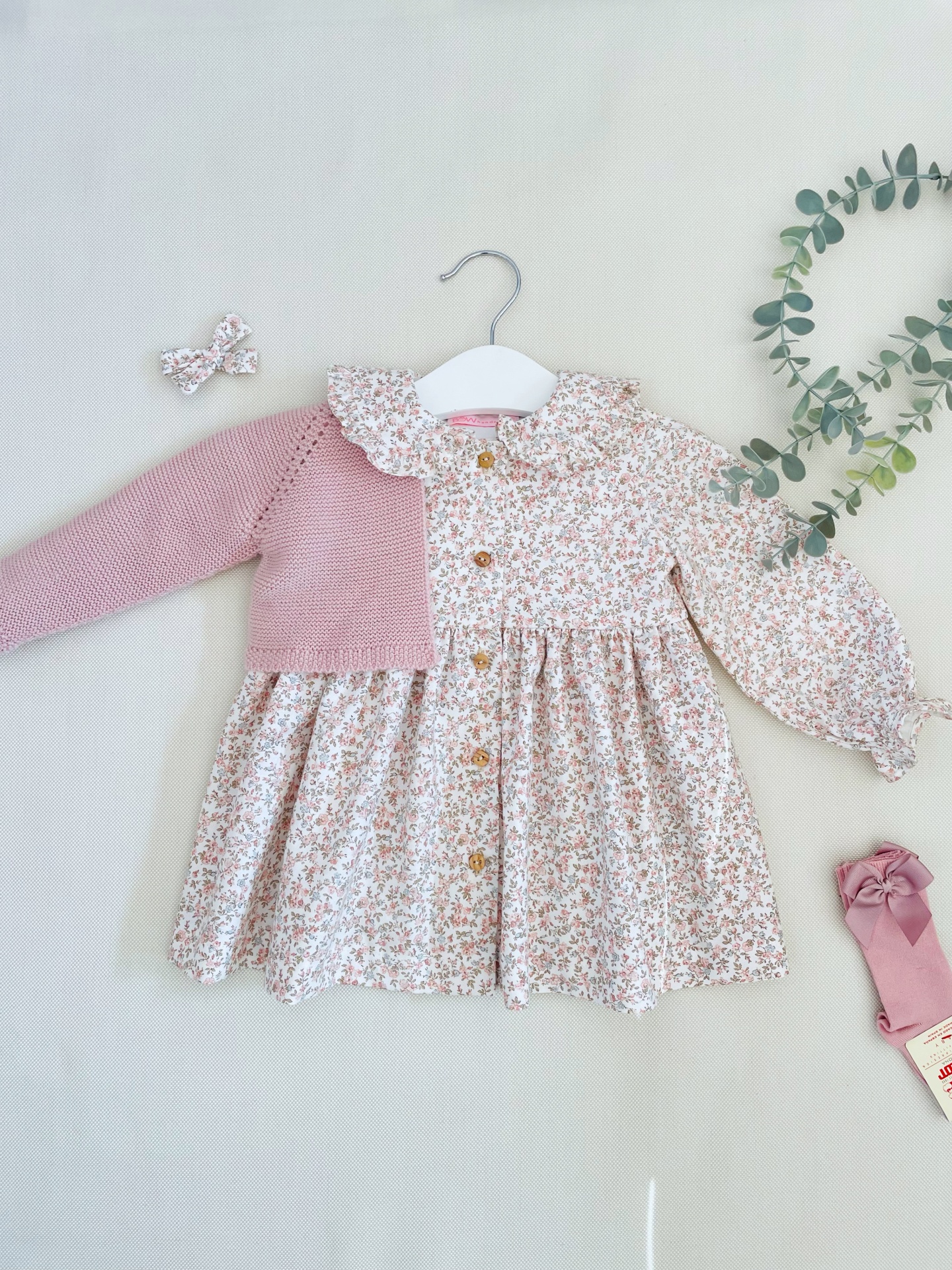 Vestido Beatriz floral rosa e azul