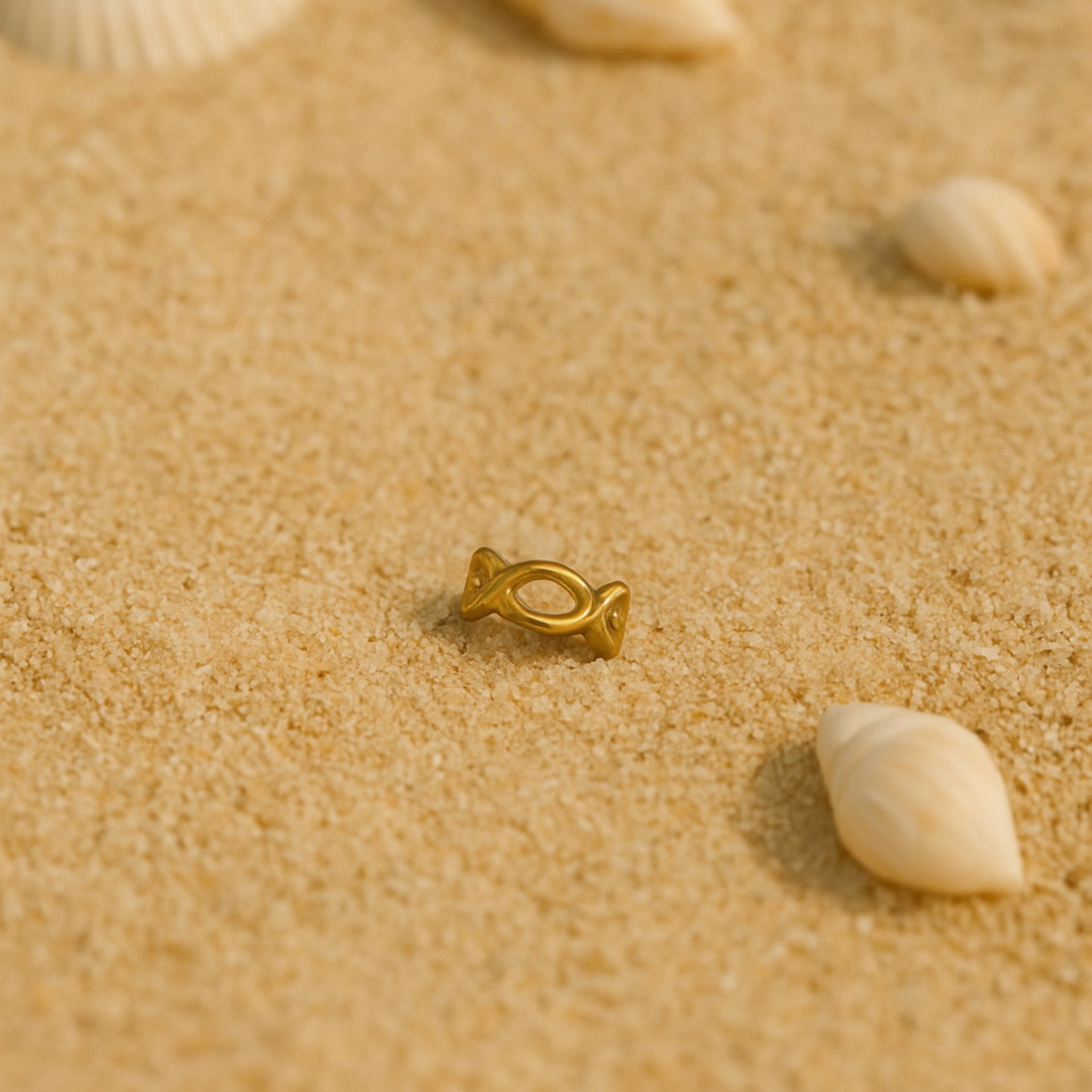 Earcuff "Entrelaçados"