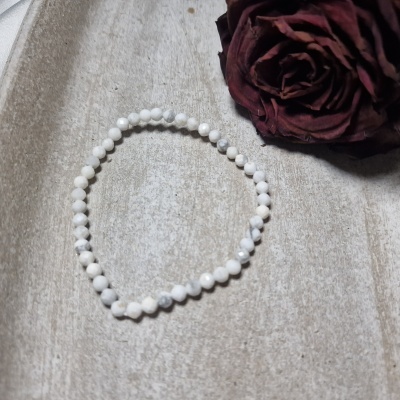 Pulseira Porto Seguro de Howlite