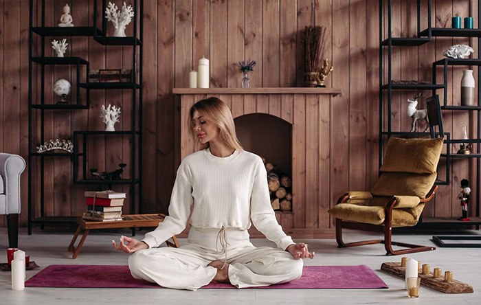 Como criar um espaço dedicado em sua casa que favoreça a Meditação e o Relaxamento