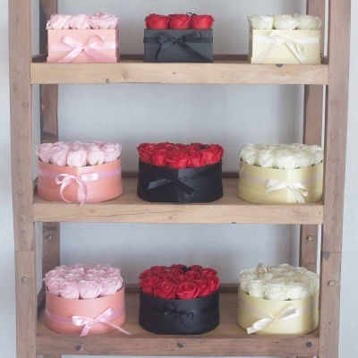 Buquê de flores de sabão - 9 Rosas Vermelhas - Quadrado