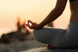 Práticas Diárias de Desenvolvimento Espiritual: Conecte-se com o Seu Eu Interior