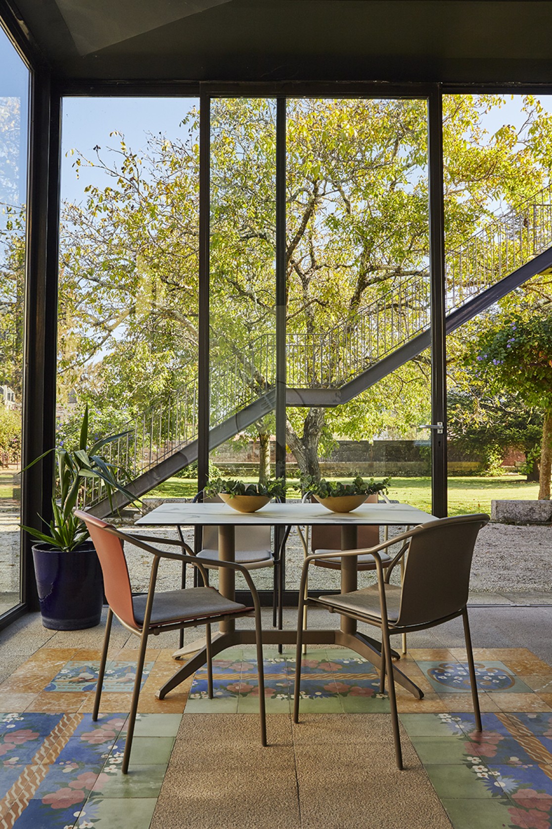 Ezpeleta®  Mobiliário de Interior e Exterior!