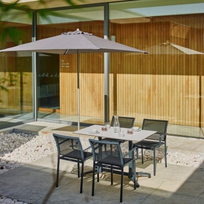 Guarda&#x20;Sol&#x20;FARO&#x20;By&#x20;Ezpeleta