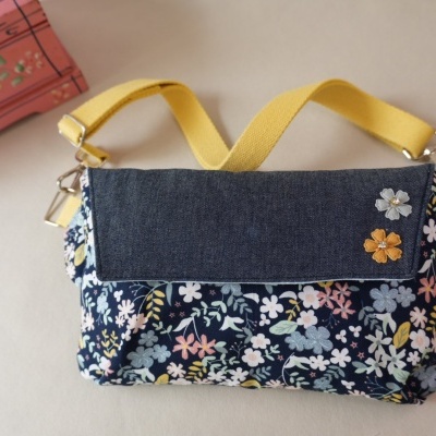 Bolsa Transversal Denim Girassol