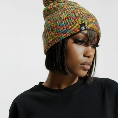 GORRO CROCHÊ  MULTICOLOR