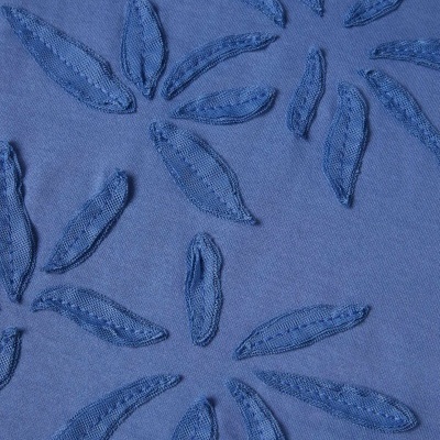 T-shirt de manga curta com aplicação de folhas Lion of Porches