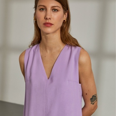 Vestido de viscose curto com decote em v Lion of Porches