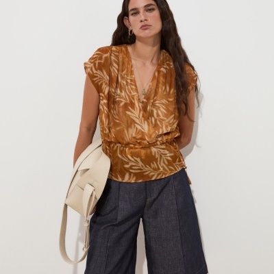 Blusa de trespasse de manga curta Decenio