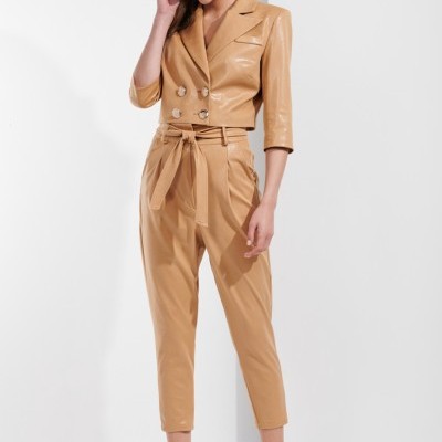 Calças cintura alta efeito pele Sahoco