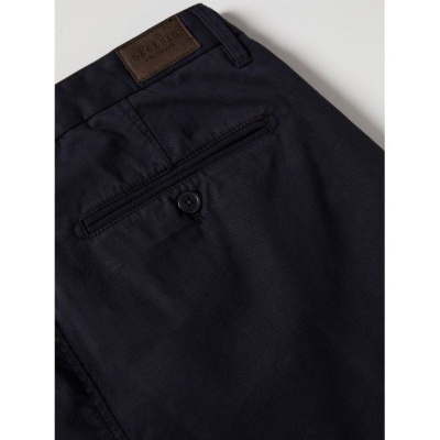 Calças chino slim fit em sarja Decenio