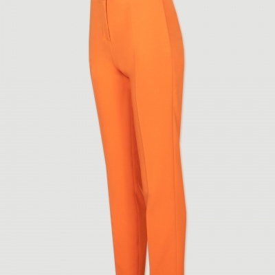 Calças clássicas botões cintura elástica logo em contraste Ferrache