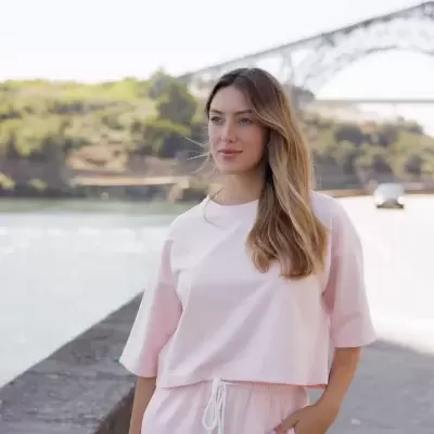 Camisola em felpa com detalhe de estampado Scripta