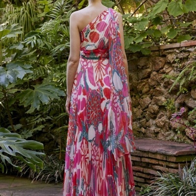 VESTIDO LONGO ASSIMÉTRICO CARLA RUIZ