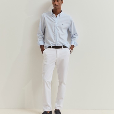 Camisa slim fit em algodão às riscas Lion of Porches
