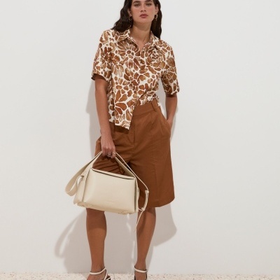 Camisa em algodão com estampado floral Decenio