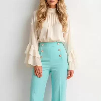 Blusa Fluida com Gola Subida e Folhos Sahoco