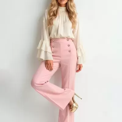 Calças Flare de Cintura Subida com Botões Sahoco