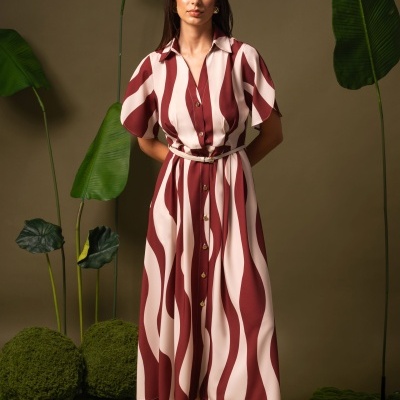 Vestido midi estampado com cinto fino Ferrache