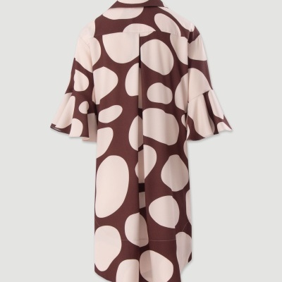 Vestido Curto Estampado com Mangas Fluídas Ferrache