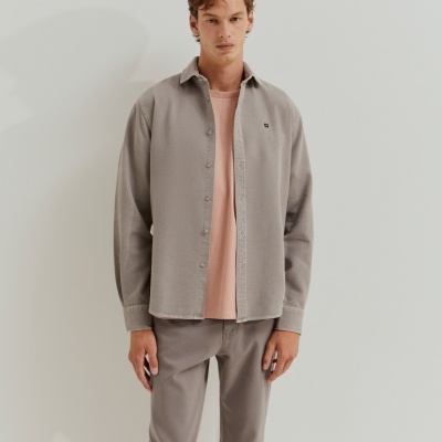 Camisa slim fit de algodão Lion of Porches