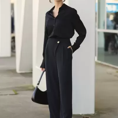 Calças botão gold  SPACCIO by Cristina