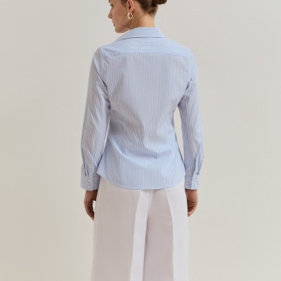 Camisa regular fit às riscas em algodão Lion of Porches