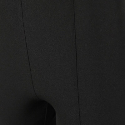 CALÇAS SKINNY PELO TORNOZELO SAHOCO