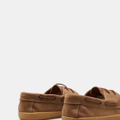 Sapatos de vela em couro Lion of Porches