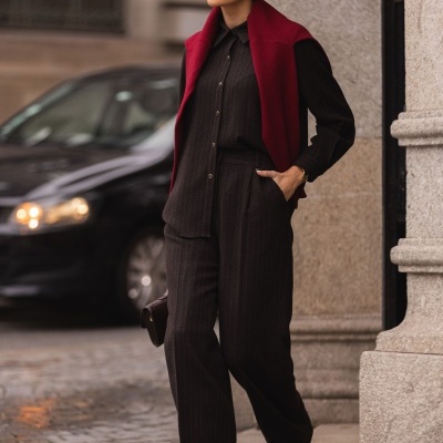 Calça com risca em fazenda Ferrache